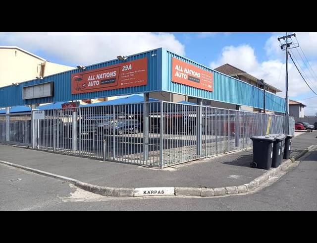 BUSINESS FOR SALE IN GOODWOOD CENTRAL